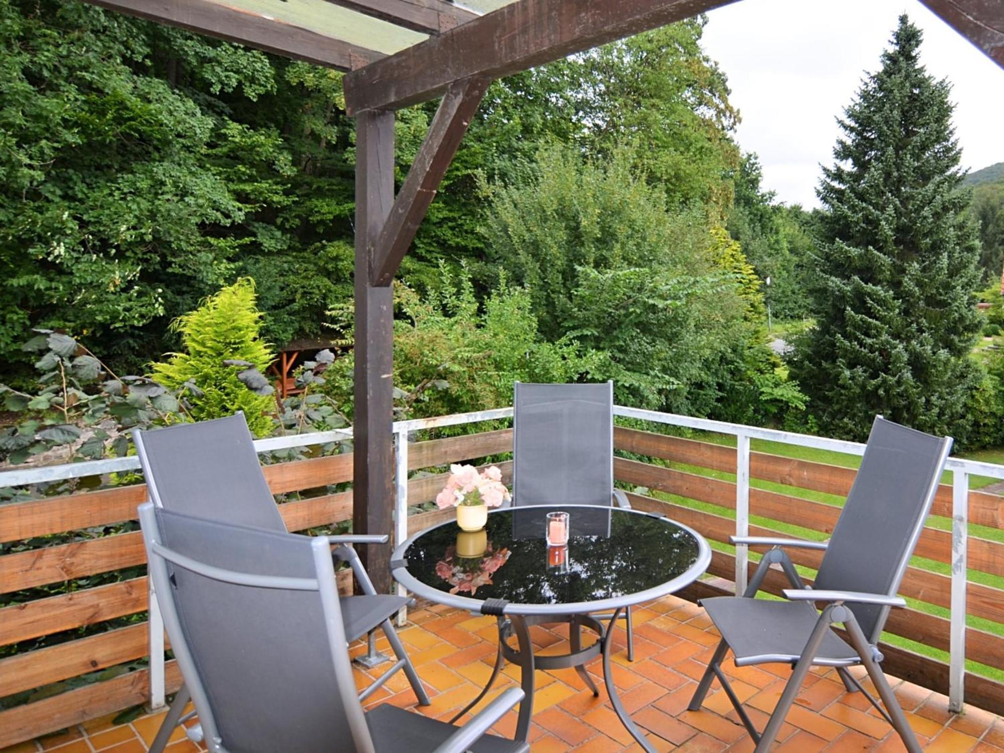 Spacious Apartment In Weser Uplands With Garden Bad Pyrmont Exteriér fotografie